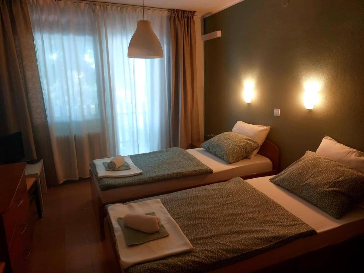 Guesthouse Ob Sotocju Budic Brezice Exterior photo